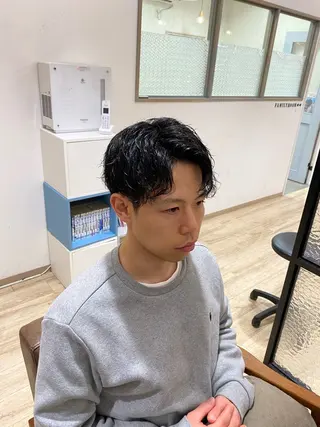 ショート メンズパーマ/ダウン パーマ/十文字玲音のヘアスタイル