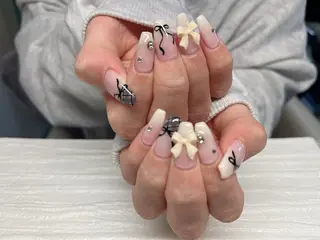 ネイル de mon coeur所属・岩本 祐子のネイルデザイン