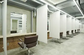 ロング カラー ヘアアレンジ 【公式】amble luxe池袋東口🩷のヘアスタイル