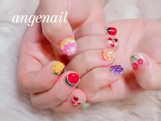 ネイル オーナーネイリスト MAKIのネイルデザイン