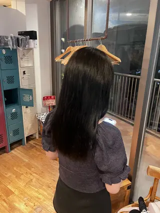 カラー 垣東 朋花のヘアスタイル