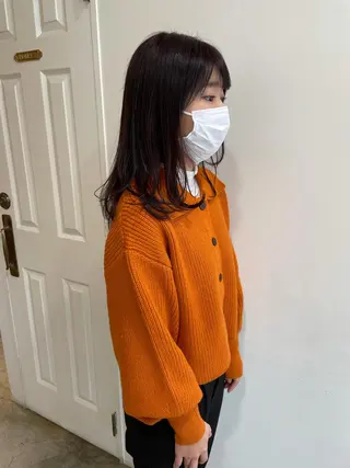 ミディアム カラー MIOベージュカラー 柔らかいカラーのヘアスタイル