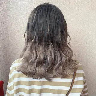 セミロング カラー 代表🎀 ふわモテ愛 され髪🩷yumiのヘアスタイル