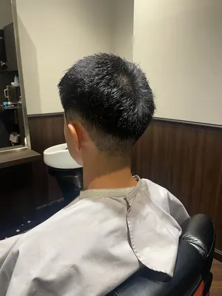 ショート メンズ 小森 優仁のヘアスタイル