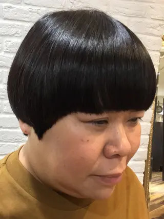 ショート カラー ✂デザインカット🐟 高評価✂戸崎俊成✂のヘアスタイル