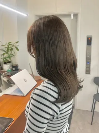 ロング カラー Fumina 🤍のヘアスタイル