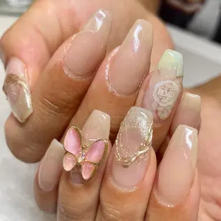 ネイル nail Eclat所属・志賀野 美喜のネイルデザイン