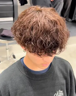 ショート パーマ メンズ 🌀ソヘル/シャドウ ✨/メンズパーマ/栄のヘアスタイル