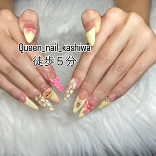 ネイル Queen Nail 柏店　クイーンネイルのネイルデザイン