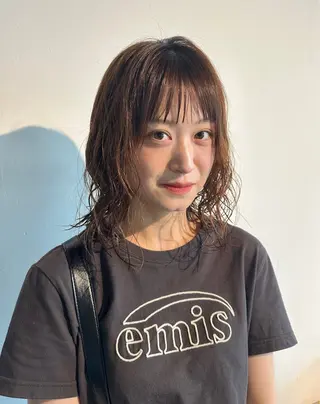 ミディアム shiho/レイヤー /透明感カラーのヘアスタイル