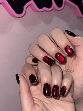 ネイル Dark Honey Susuのネイルデザイン