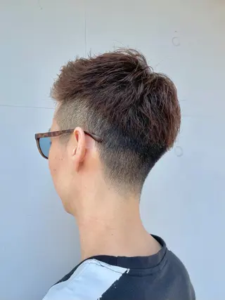 メンズ もにか🌞原宿/渋谷 🌝ブリーチカラーのヘアスタイル