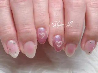 ネイル 芦辺 香奈のネイルデザイン