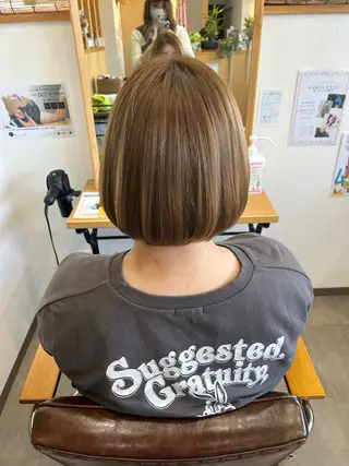 ショート ブリーチなしベージュ /ヘアセット/ミユのヘアスタイル