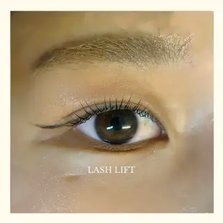 パーマ stop by me ストップバイミー所属・桑島 友萌のマツエク・マツパデザイン