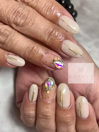 ネイル REBEST 天王寺のネイルデザイン