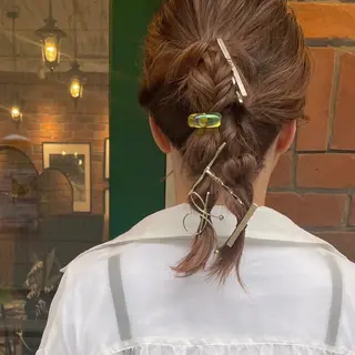 ミディアム ヘアアレンジ moon tico brae所属・顔まわりcut🌿 Hinakoのヘアスタイル