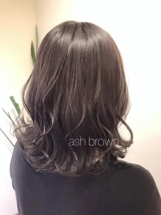 ミディアム 🧡ミルクティー/ レイヤー🧡ショウナのヘアスタイル