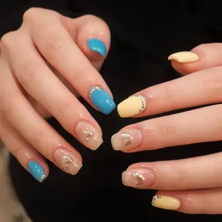 ネイル A. Hashimotoのネイルデザイン