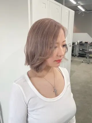 ショート カラー REINA ISHIDOのヘアスタイル