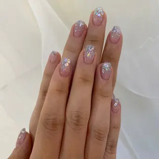 ネイル LEDアイラッシュ ∩_∩アオイのマツエク・マツパデザイン