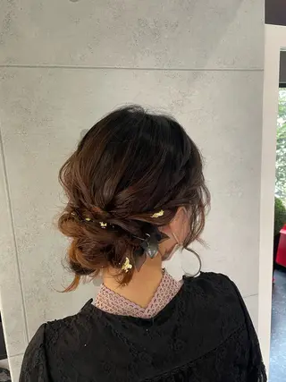 セミロング 工藤 綾華のヘアスタイル