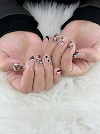 ネイル Agate miku🎀‧₊のネイルデザイン