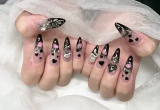 ネイル Roi〈ロワ〉 Minakoのネイルデザイン