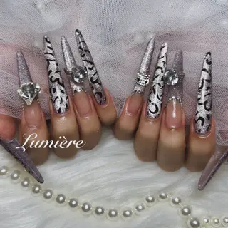 ネイル Lumière/ 超ロング/ワンホンのネイルデザイン