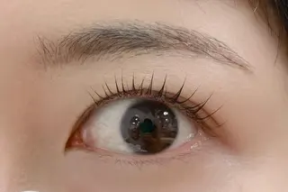 マツエク・マツパ アイブロウ スタジオAZ所属・jasmine yamashitaのマツエク・マツパデザイン