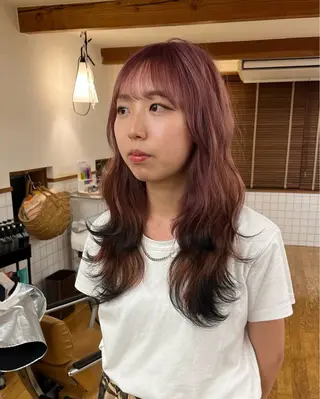 ロング カラー 藤田 ゆりなのヘアスタイル