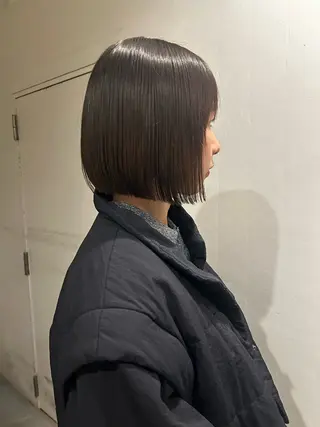ショート hen所属・心斎橋/レイヤー/ ブリーチ/モエのヘアスタイル
