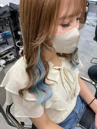 セミロング Cielro【 シェイロ 】所属・Cielro/ダブル カラー/西田咲希のヘアスタイル