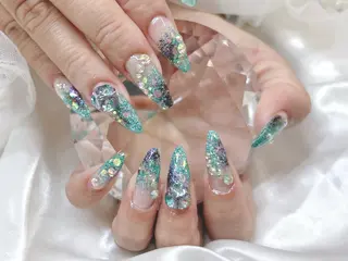 ロング Nailsalon Angeのネイルデザイン
