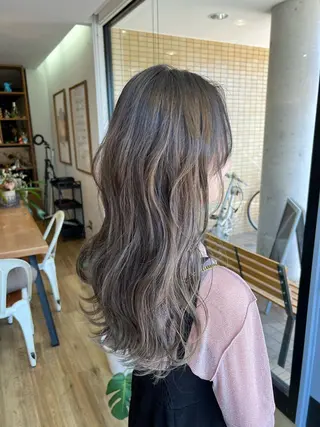 ロング カラー 堀 望美のヘアスタイル