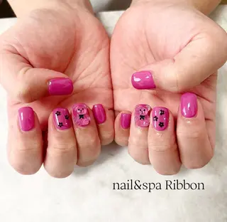 ネイル 東 真百のネイルデザイン