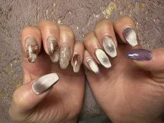 ネイル ATELIERHARLOW所属・nailist MOEのネイルデザイン