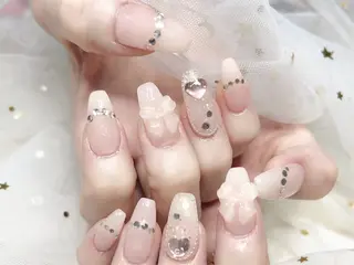 ネイル ジョリ kasumi🌹💅のネイルデザイン