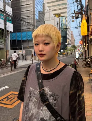 ショート 心斎橋ハイトーン/ カノンのヘアスタイル