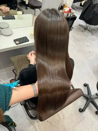 セミロング 髪質改善/縮毛矯正 /青山　早希🐾のヘアスタイル