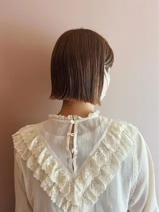 ショート カラー 西山 紗耶香🪽 透明感カラー/ボブのヘアスタイル