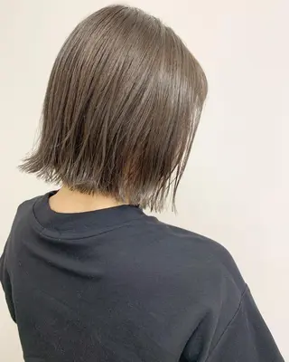 ショート カラー 色白に見える暗髪 梅田・増田のヘアスタイル