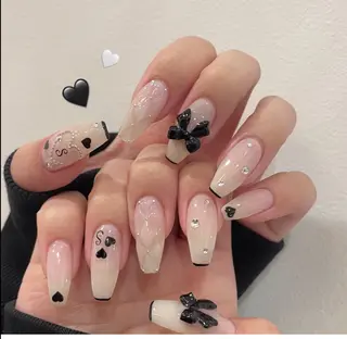 ネイル Chisa Nail Studio所属・チ サのネイルデザイン