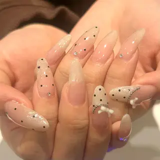 ネイル misaki🎀 coffret.のネイルデザイン