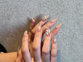 ネイル Huea所属・Huea _ayaのネイルデザイン