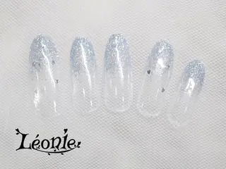 ネイル Leonie Fukaのネイルデザイン