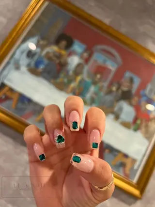 ネイル LE'A NAILSのネイルデザイン