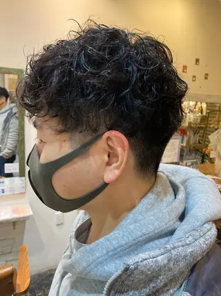 パーマ メンズ Cocorokara所属・カナザワ アリッサのヘアスタイル