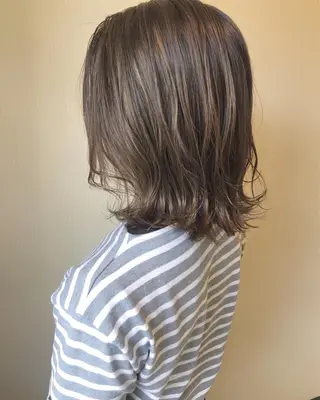 ミディアム カラー 店長 ✂️ムラカミ キラリのヘアスタイル