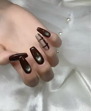 ネイル YOLO NAILのネイルデザイン
